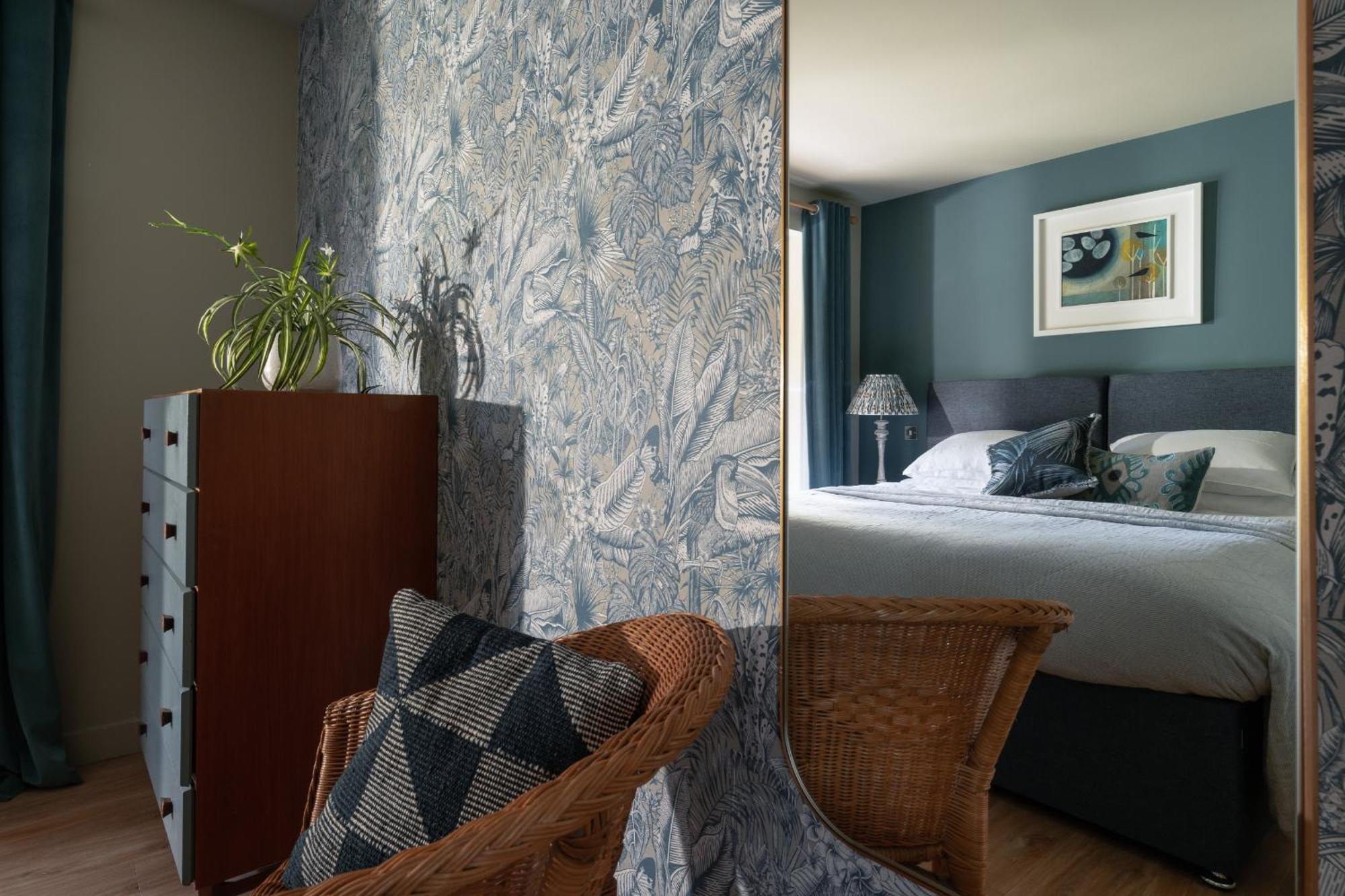 Sunnybrook - A Luxurious Carbon Neutral House Close To Beach, 샬돈 외부 사진